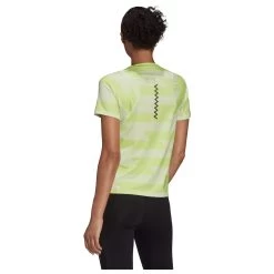 ADIDAS Damen Laufshirt Run Fast Allover Print 10 ADIDAS Damen Laufshirt Run Fast Allover Print -Modische Kleidung adidas damen laufshirt run fast allov hd7029 000 4145