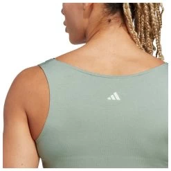 ADIDAS Damen Tanktop Yoga Studio Crop 9 ADIDAS Damen Tanktop Yoga Studio Crop -Modische Kleidung adidas damen tanktop yoga studio crop hr5063 000 4148