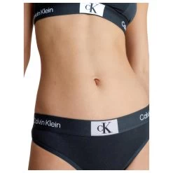 Calvin Klein Damen String CK96 Logo -Modische Kleidung calvin klein damen string ck96 logo 000qf7221e ub1 4129